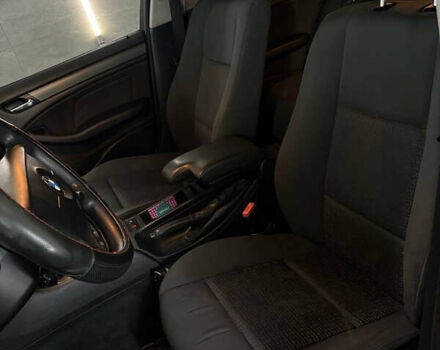 Синій БМВ 3 Серія, об'ємом двигуна 2 л та пробігом 300 тис. км за 6999 $, фото 23 на Automoto.ua