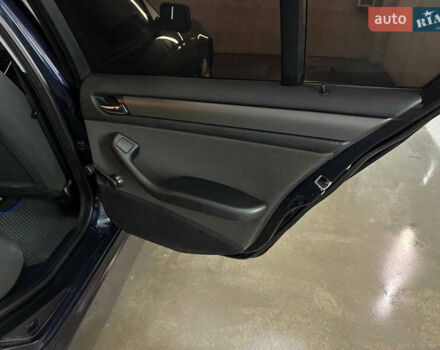 Синій БМВ 3 Серія, об'ємом двигуна 2 л та пробігом 300 тис. км за 6999 $, фото 28 на Automoto.ua