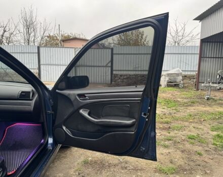 Синий БМВ 3 Серия, объемом двигателя 2 л и пробегом 335 тыс. км за 6000 $, фото 19 на Automoto.ua