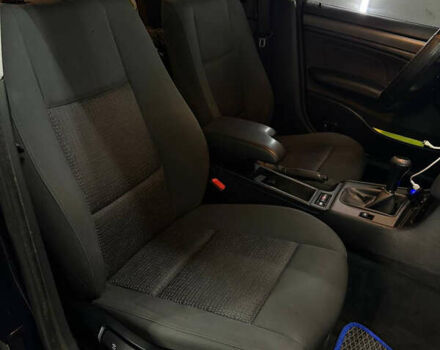 Синій БМВ 3 Серія, об'ємом двигуна 2 л та пробігом 300 тис. км за 6999 $, фото 31 на Automoto.ua