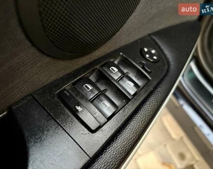 Синий БМВ 3 Серия, объемом двигателя 2 л и пробегом 309 тыс. км за 5999 $, фото 35 на Automoto.ua