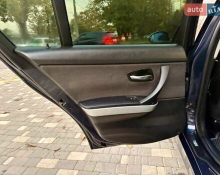 Синий БМВ 3 Серия, объемом двигателя 2 л и пробегом 309 тыс. км за 5999 $, фото 52 на Automoto.ua