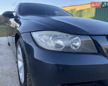 БМВ 3 Серія 2005 у Песчанке на Automoto.ua Синій БМВ 3 Серія, об'ємом двигуна 2 л та пробігом 359 тис. км за 6350 $, фото 7 на Automoto.ua