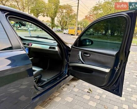 Синий БМВ 3 Серия, объемом двигателя 2 л и пробегом 309 тыс. км за 5999 $, фото 41 на Automoto.ua