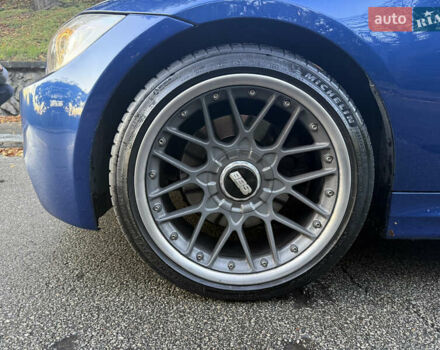 Синий БМВ 3 Серия, объемом двигателя 3 л и пробегом 136 тыс. км за 15000 $, фото 16 на Automoto.ua