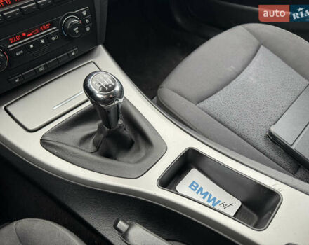 Синій БМВ 3 Серія, об'ємом двигуна 2 л та пробігом 240 тис. км за 6999 $, фото 33 на Automoto.ua