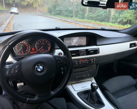Синий БМВ 3 Серия, объемом двигателя 3 л и пробегом 136 тыс. км за 15000 $, фото 23 на Automoto.ua
