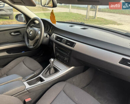 Синій БМВ 3 Серія, об'ємом двигуна 2 л та пробігом 240 тис. км за 7000 $, фото 33 на Automoto.ua