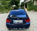 Синий БМВ 3 Серия, объемом двигателя 3 л и пробегом 333 тыс. км за 9000 $, фото 4 на Automoto.ua
