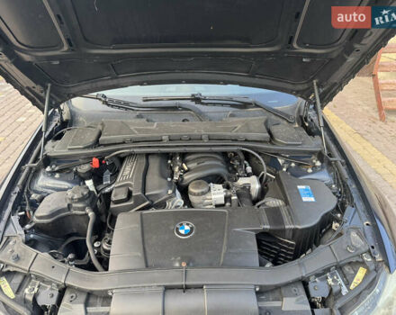 БМВ 3 Серия 2006 в Волочиске на Automoto.ua Синий БМВ 3 Серия, объемом двигателя 2 л и пробегом 240 тыс. км за 6800 $, фото 30 на Automoto.ua