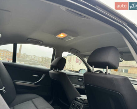 Синій БМВ 3 Серія, об'ємом двигуна 2 л та пробігом 240 тис. км за 6999 $, фото 22 на Automoto.ua