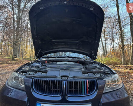 Синий БМВ 3 Серия, объемом двигателя 2.99 л и пробегом 304 тыс. км за 12500 $, фото 25 на Automoto.ua