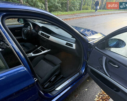 Синий БМВ 3 Серия, объемом двигателя 3 л и пробегом 136 тыс. км за 15000 $, фото 22 на Automoto.ua