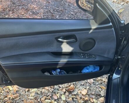 Синий БМВ 3 Серия, объемом двигателя 3 л и пробегом 304 тыс. км за 12500 $, фото 15 на Automoto.ua