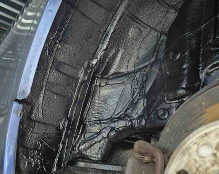 Синий БМВ 3 Серия, объемом двигателя 2 л и пробегом 248 тыс. км за 8500 $, фото 26 на Automoto.ua