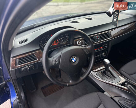 Синій БМВ 3 Серія, об'ємом двигуна 2 л та пробігом 266 тис. км за 8499 $, фото 14 на Automoto.ua