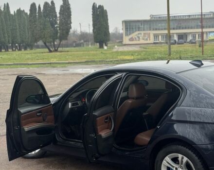 Синий БМВ 3 Серия, объемом двигателя 2 л и пробегом 280 тыс. км за 8400 $, фото 7 на Automoto.ua