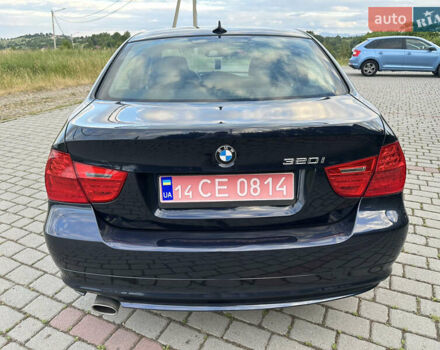 Синий БМВ 3 Серия, объемом двигателя 2 л и пробегом 232 тыс. км за 7999 $, фото 7 на Automoto.ua