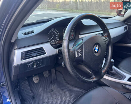 Синій БМВ 3 Серія, об'ємом двигуна 2 л та пробігом 277 тис. км за 7700 $, фото 25 на Automoto.ua