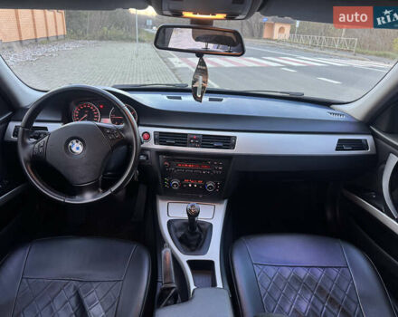 Синій БМВ 3 Серія, об'ємом двигуна 2 л та пробігом 277 тис. км за 7700 $, фото 38 на Automoto.ua