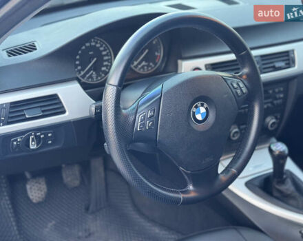 Синій БМВ 3 Серія, об'ємом двигуна 2 л та пробігом 277 тис. км за 7700 $, фото 27 на Automoto.ua