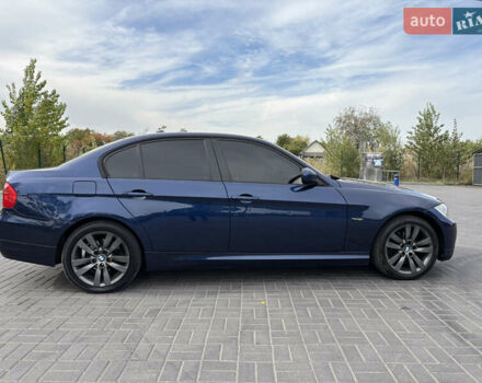 БМВ 3 Серия 2010 в Днепре (Днепропетровске) на Automoto.ua Синий БМВ 3 Серия, объемом двигателя 2 л и пробегом 275 тыс. км за 7700 $, фото 1 на Automoto.ua