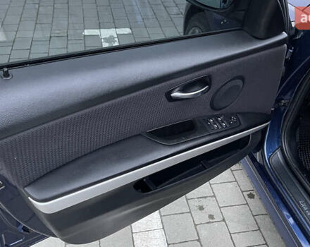 Синий БМВ 3 Серия, объемом двигателя 2 л и пробегом 280 тыс. км за 8200 $, фото 3 на Automoto.ua