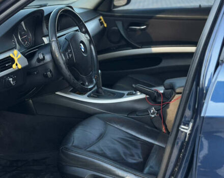 Синий БМВ 3 Серия, объемом двигателя 2 л и пробегом 276 тыс. км за 9700 $, фото 15 на Automoto.ua