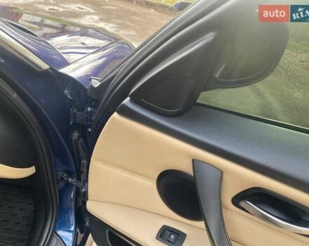 Синий БМВ 3 Серия, объемом двигателя 3 л и пробегом 300 тыс. км за 13800 $, фото 16 на Automoto.ua