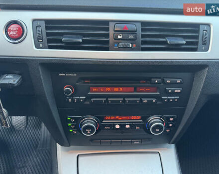 Синій БМВ 3 Серія, об'ємом двигуна 2 л та пробігом 277 тис. км за 7700 $, фото 35 на Automoto.ua