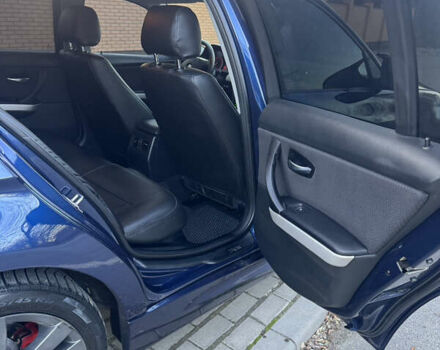 Синій БМВ 3 Серія, об'ємом двигуна 2 л та пробігом 277 тис. км за 7700 $, фото 50 на Automoto.ua