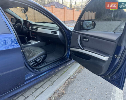 Синій БМВ 3 Серія, об'ємом двигуна 2 л та пробігом 277 тис. км за 7700 $, фото 52 на Automoto.ua