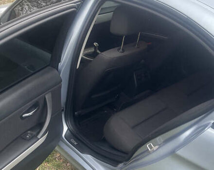 Синій БМВ 3 Серія, об'ємом двигуна 2 л та пробігом 165 тис. км за 10500 $, фото 33 на Automoto.ua