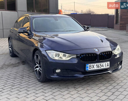 Синій БМВ 3 Серія, об'ємом двигуна 2 л та пробігом 245 тис. км за 12650 $, фото 3 на Automoto.ua
