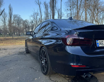 Синий БМВ 3 Серия, объемом двигателя 2 л и пробегом 215 тыс. км за 13500 $, фото 6 на Automoto.ua