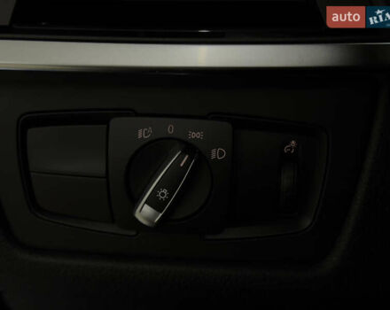 Синий БМВ 3 Серия, объемом двигателя 2.98 л и пробегом 170 тыс. км за 19299 $, фото 38 на Automoto.ua