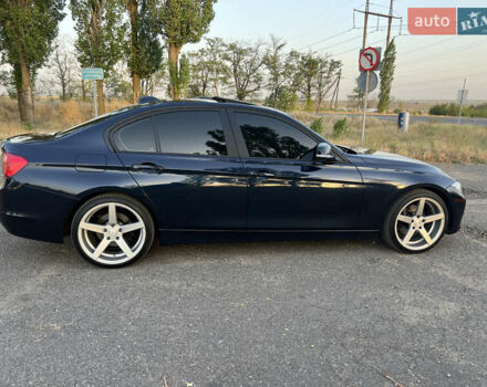 Синий БМВ 3 Серия, объемом двигателя 2 л и пробегом 213 тыс. км за 15000 $, фото 1 на Automoto.ua