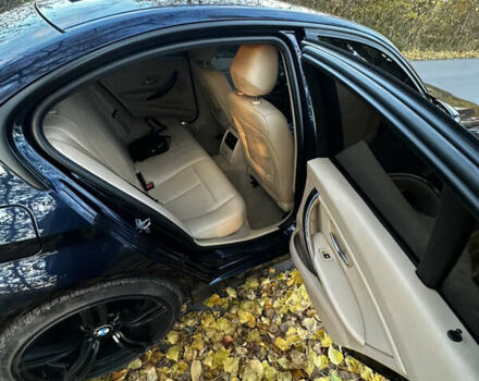 Синій БМВ 3 Серія, об'ємом двигуна 2 л та пробігом 245 тис. км за 13300 $, фото 10 на Automoto.ua