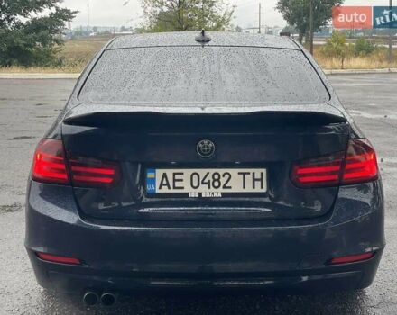Синий БМВ 3 Серия, объемом двигателя 2 л и пробегом 162 тыс. км за 13200 $, фото 4 на Automoto.ua