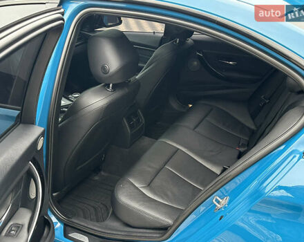 Синій БМВ 3 Серія, об'ємом двигуна 2.98 л та пробігом 169 тис. км за 21000 $, фото 13 на Automoto.ua