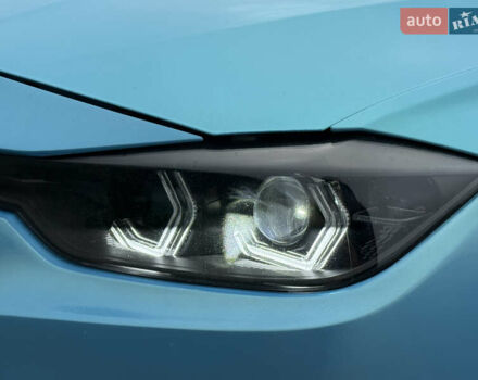 Синий БМВ 3 Серия, объемом двигателя 2 л и пробегом 120 тыс. км за 13200 $, фото 3 на Automoto.ua