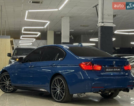 Синий БМВ 3 Серия, объемом двигателя 2.98 л и пробегом 170 тыс. км за 19299 $, фото 14 на Automoto.ua