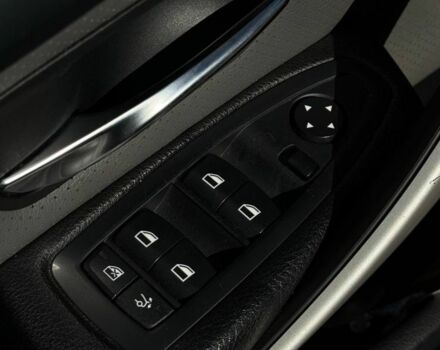 Синій БМВ 3 Серія, об'ємом двигуна 2 л та пробігом 275 тис. км за 13000 $, фото 15 на Automoto.ua