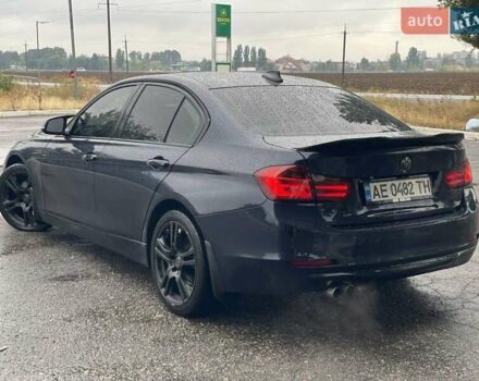 Синий БМВ 3 Серия, объемом двигателя 2 л и пробегом 162 тыс. км за 13200 $, фото 5 на Automoto.ua