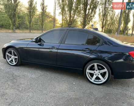 Синий БМВ 3 Серия, объемом двигателя 2 л и пробегом 213 тыс. км за 15000 $, фото 8 на Automoto.ua