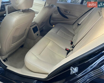 Синий БМВ 3 Серия, объемом двигателя 2 л и пробегом 213 тыс. км за 15000 $, фото 13 на Automoto.ua