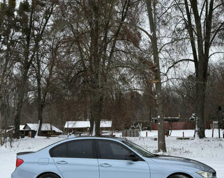 Синий БМВ 3 Серия, объемом двигателя 2 л и пробегом 184 тыс. км за 12500 $, фото 4 на Automoto.ua