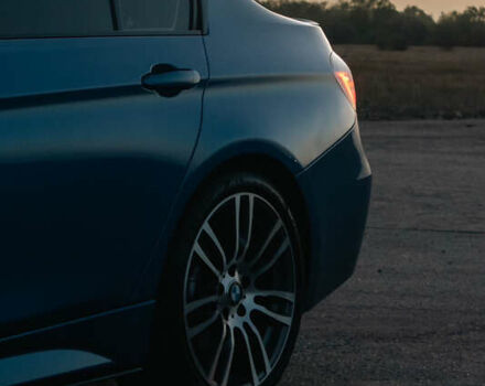 Синий БМВ 3 Серия, объемом двигателя 2.98 л и пробегом 140 тыс. км за 18500 $, фото 20 на Automoto.ua