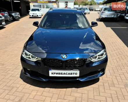 Синий БМВ 3 Серия, объемом двигателя 2 л и пробегом 92 тыс. км за 13500 $, фото 4 на Automoto.ua