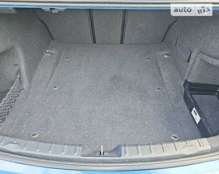 Синий БМВ 3 Серия, объемом двигателя 2 л и пробегом 82 тыс. км за 2900 $, фото 11 на Automoto.ua